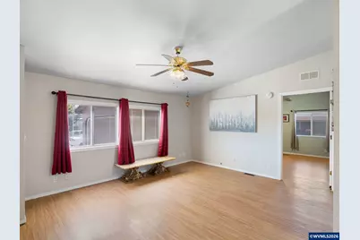 11105 Main St NE #29, Donald, OR 97020 - Photo 5