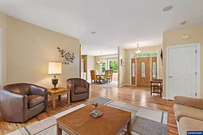 8781 Boulder Ridge Ct SE, Salem, OR 97317 - Photo 5