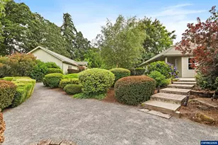 8781 Boulder Ridge Ct SE, Salem, OR 97317 - Photo 37
