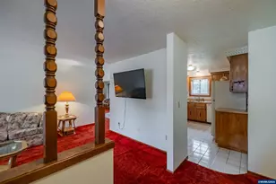 540 N 12th St, Independence, OR 97351 - Photo 7