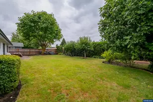 540 N 12th St, Independence, OR 97351 - Photo 37