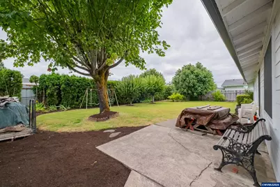 540 N 12th St, Independence, OR 97351 - Photo 39