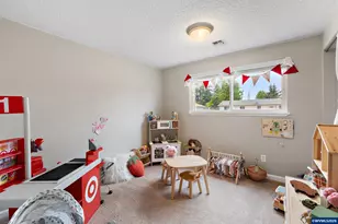 295 Wassom St, Lebanon, OR 97355 - Photo 13