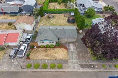 295 Wassom St, Lebanon, OR 97355 - Photo 29