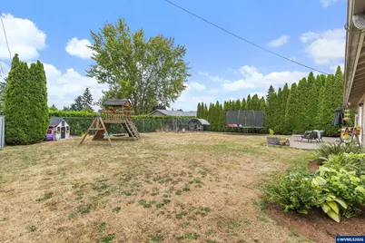 295 Wassom St, Lebanon, OR 97355 - Photo 25