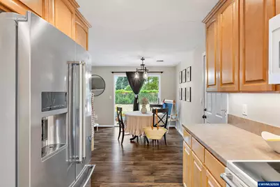 295 Wassom St, Lebanon, OR 97355 - Photo 11