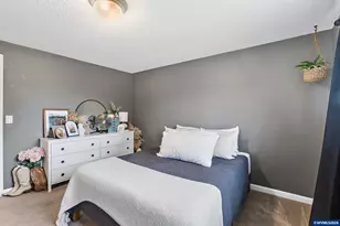 295 Wassom St, Lebanon, OR 97355 - Photo 19
