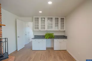 120 Kees St, Lebanon, OR 97355 - Photo 5