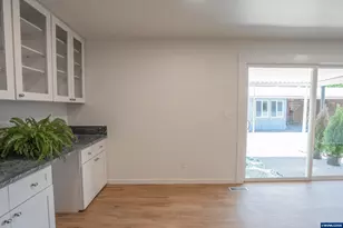 120 Kees St, Lebanon, OR 97355 - Photo 11