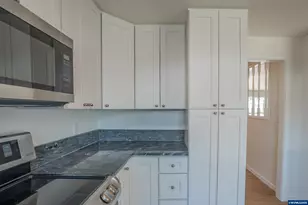 120 Kees St, Lebanon, OR 97355 - Photo 9