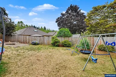 418 Valleywood Dr SE, Salem, OR 97306 - Photo 47