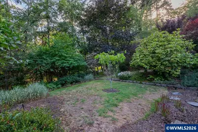 2810 NW Royal Oaks Dr, Corvallis, OR 97330 - Photo 45