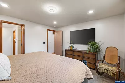 431 Violet St, Lebanon, OR 97355 - Photo 17