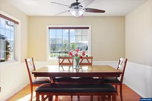 38225 Mount Hope, Lebanon, OR 97355 - Photo 17