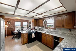 1283 35th Ave NW, Salem, OR 97304 - Photo 15