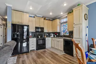 515 SE Sheridan Rd, Sheridan, OR 97378 - Photo 7