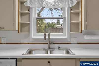3270 Brown Rd NE, Salem, OR 97305 - Photo 13