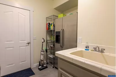 381 Silver Hills Cir SE, Salem, OR 97306 - Photo 19