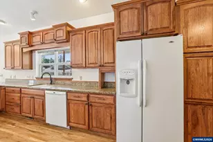 9264 Glory Ct NE, Salem, OR 97305 - Photo 11