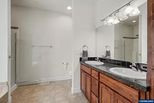 346 NW Foxglove St, Dallas, OR 97338 - Photo 23