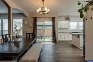 4889 Whitewater St NE, Salem, OR 97305 - Photo 9