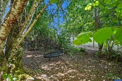 30090 Vicki Ln, Lebanon, OR 97355 - Photo 43
