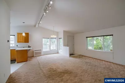 721 N 12th St, Philomath, OR 97370 - Photo 13