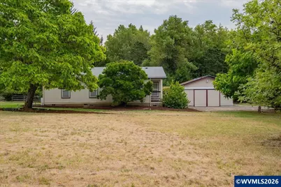 721 N 12th St, Philomath, OR 97370 - Photo 9