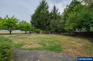 721 N 12th St, Philomath, OR 97370 - Photo 31