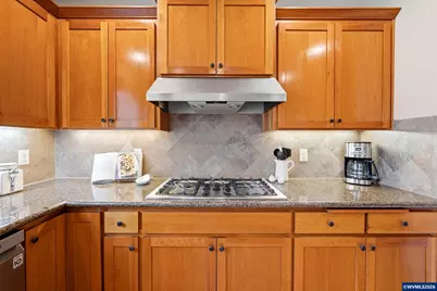 2454 Egret Av SE, Salem, OR 97306 - Photo 9