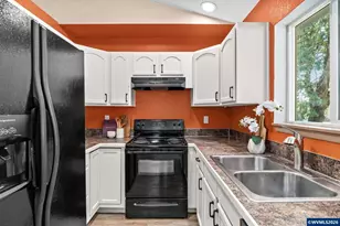 214 Jade Pl, Philomath, OR 97370 - Photo 19