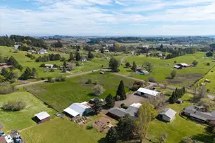 2035 Primrose Lp, Philomath, OR 97370 - Photo 49