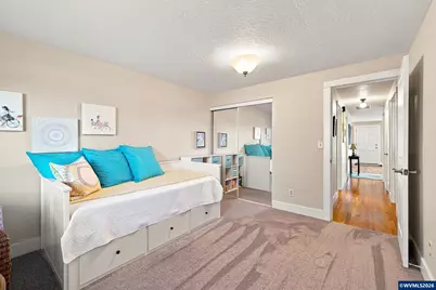 1050 Astor Wy, Woodburn, OR 97071 - Photo 17
