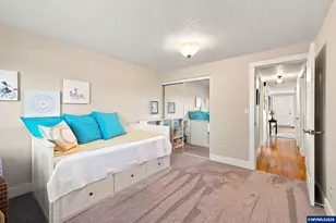 1050 Astor Way, Woodburn, OR 97071 - Photo 17