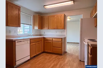 1080 B (-1072) Lp, Lebanon, OR 97355 - Photo 7