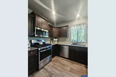 2344 Imperial Dr NW, Albany, OR 97321 - Photo 11