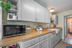 1510 S 10th St, Lebanon, OR 97355 - Photo 7