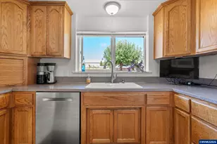 3420 Marion St SE, Albany, OR 97322 - Photo 9