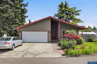 565 Brown Ct Ct, Woodburn, OR 97071 - Photo 3