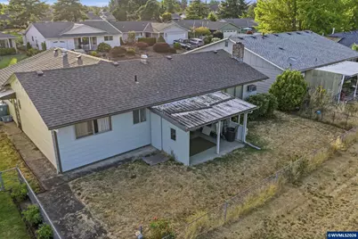 334 S Cascade Dr, Woodburn, OR 97071 - Photo 21