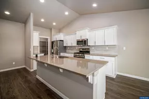 2789 Dover Av NW, Albany, OR 97321 - Photo 21
