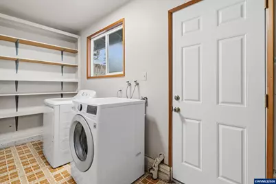 1635 Pioneer St, Philomath, OR 97370 - Photo 25
