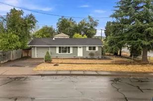 1635 Pioneer St, Philomath, OR 97370 - Photo 1