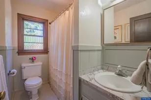 600 Mountain View Rd, Sweet Home, OR 97338 - Photo 17