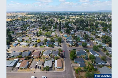 801 Mazama Av, Lebanon, OR 97355 - Photo 7