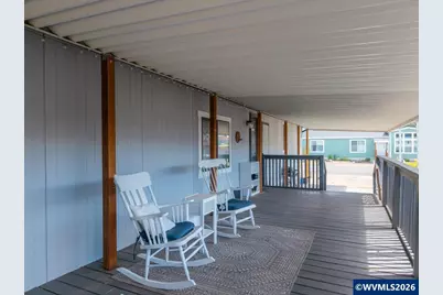 801 Mazama Av, Lebanon, OR 97355 - Photo 9