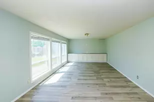 692 Burgundy Ave NE, Keizer, OR 97303 - Photo 11