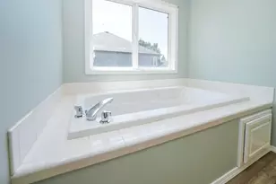 692 Burgundy Ave NE, Keizer, OR 97303 - Photo 29
