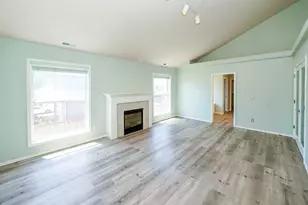 692 Burgundy Ave NE, Keizer, OR 97303 - Photo 23