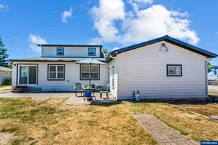 415 S 11th St, Independence, OR 97351 - Photo 35